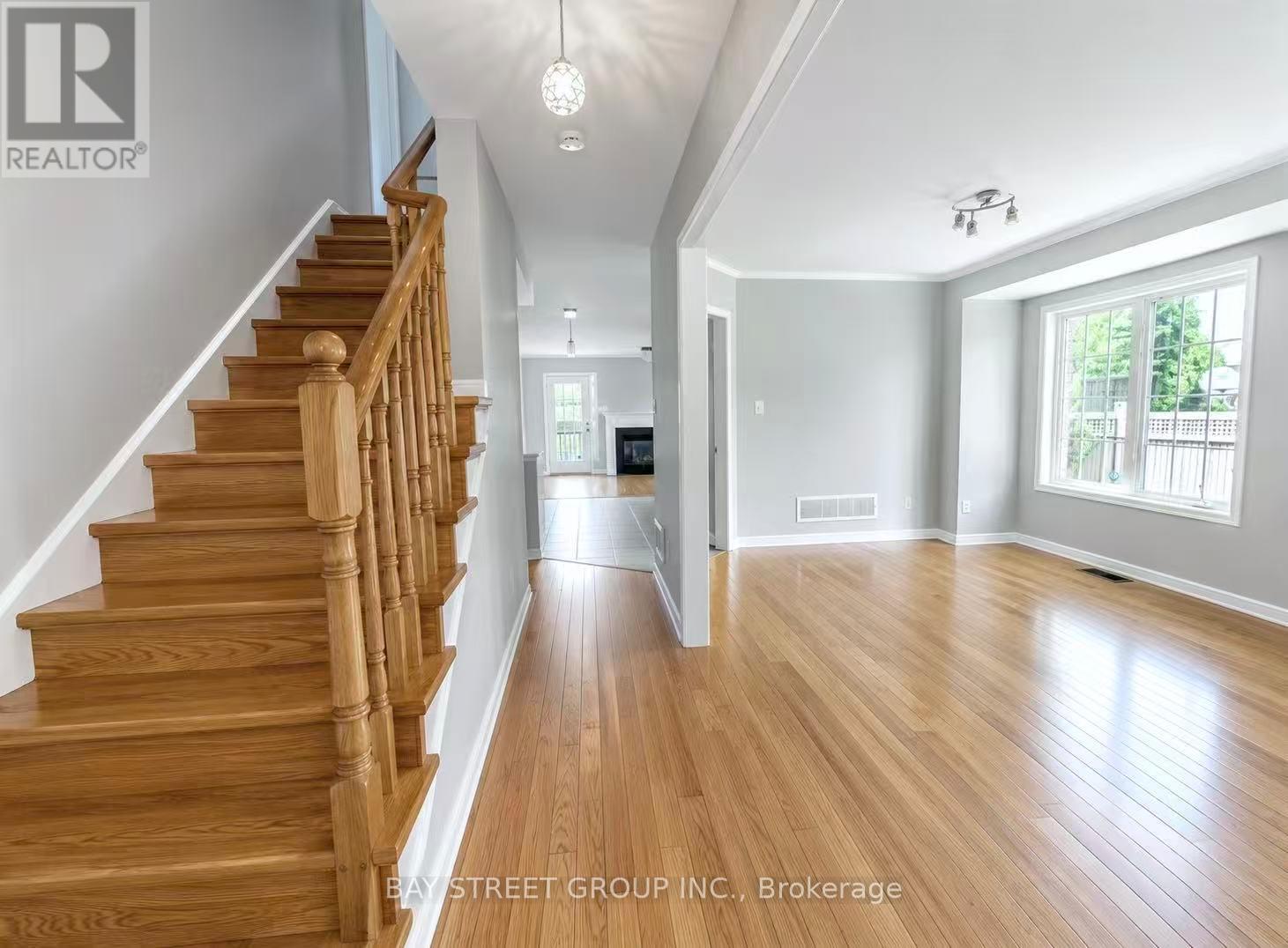 3168 Cabano Crescent, Mississauga, Ontario  L5M 0C4 - Photo 8 - W13217768