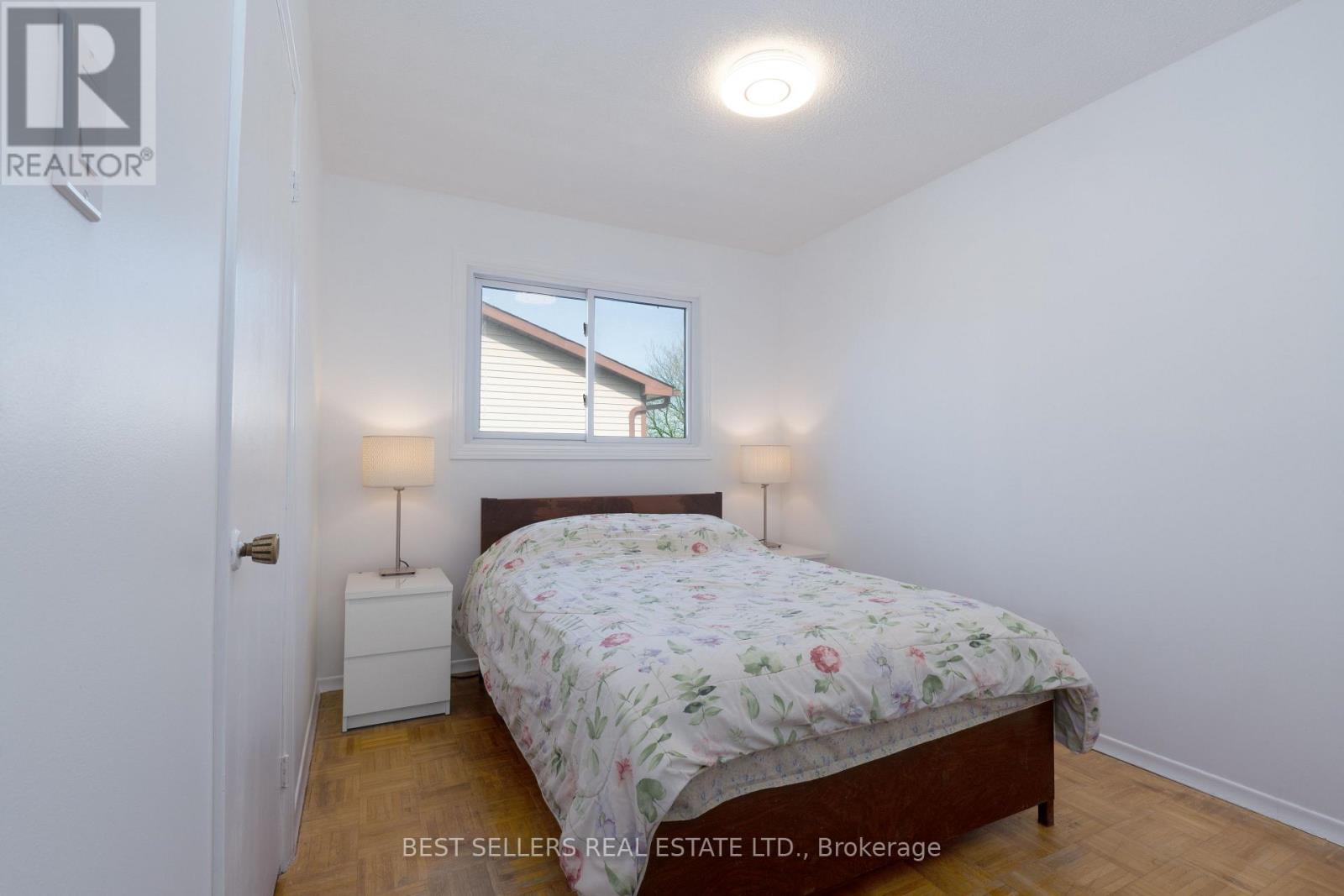 9 Herkley Drive, Brampton, Ontario  L6V 2E7 - Photo 12 - W13217776