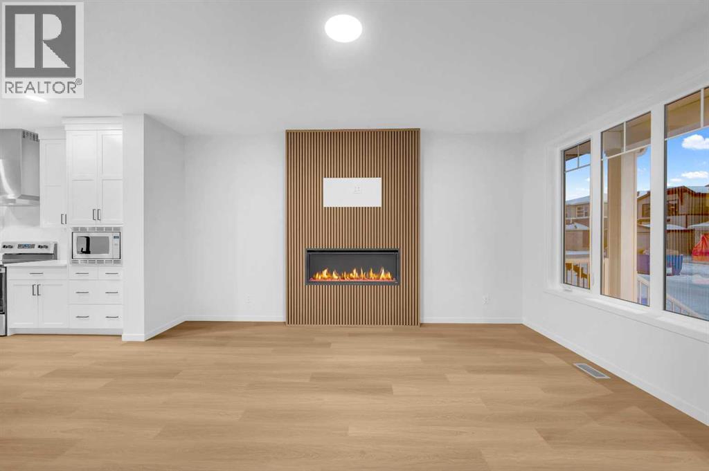 94 Royston Park NW, Calgary, Alberta  T3L 0M4 - Photo 10 - A2274456