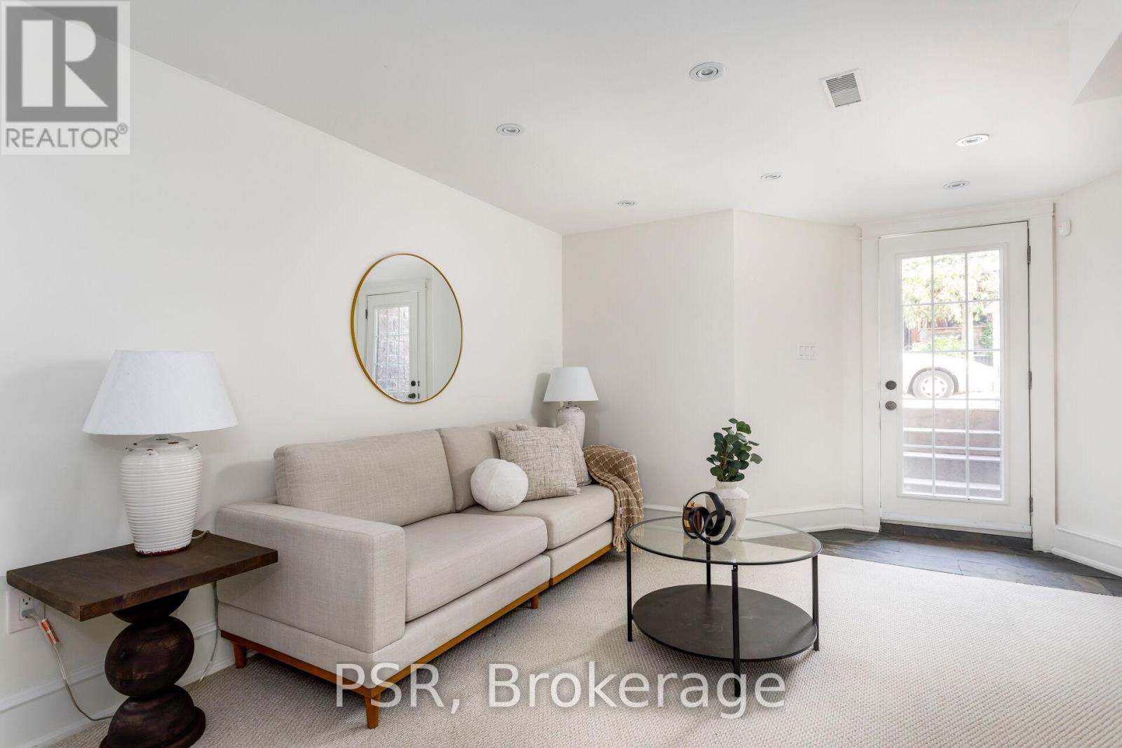 38 Wyndham Street, Toronto, Ontario  M6K 1R7 - Photo 23 - C13217060