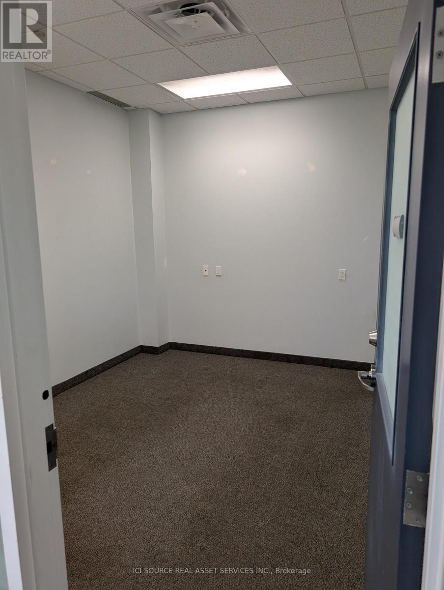 6 - 745 Bridge Street W, Waterloo, Ontario  N2V 2G6 - Photo 5 - X13217772