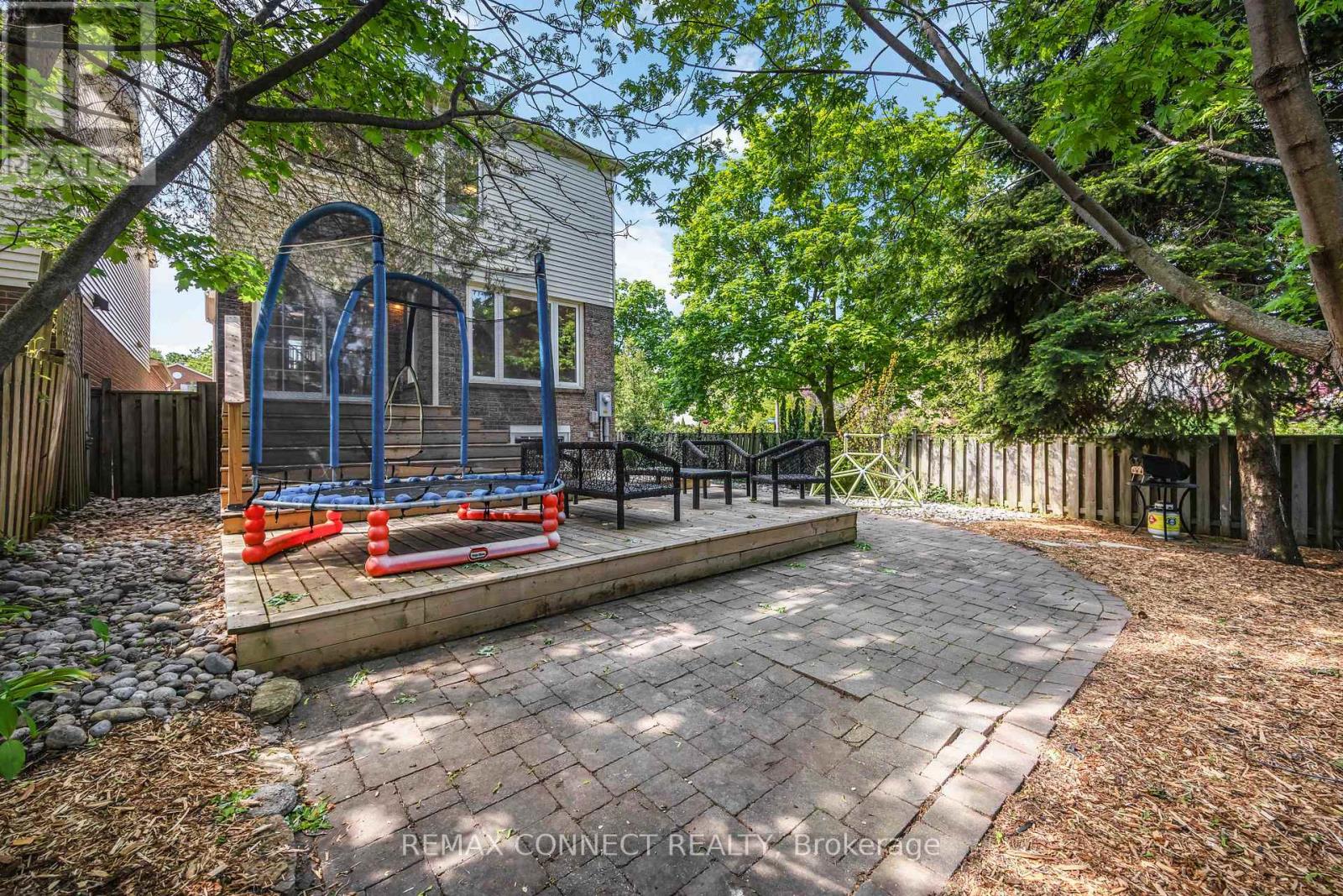 64 Coalport Drive, Toronto, Ontario  M1N 4B7 - Photo 29 - E13211032