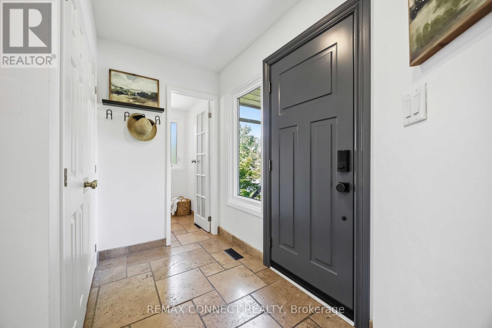 64 Coalport Drive, Toronto, Ontario  M1N 4B7 - Photo 3 - E13211032