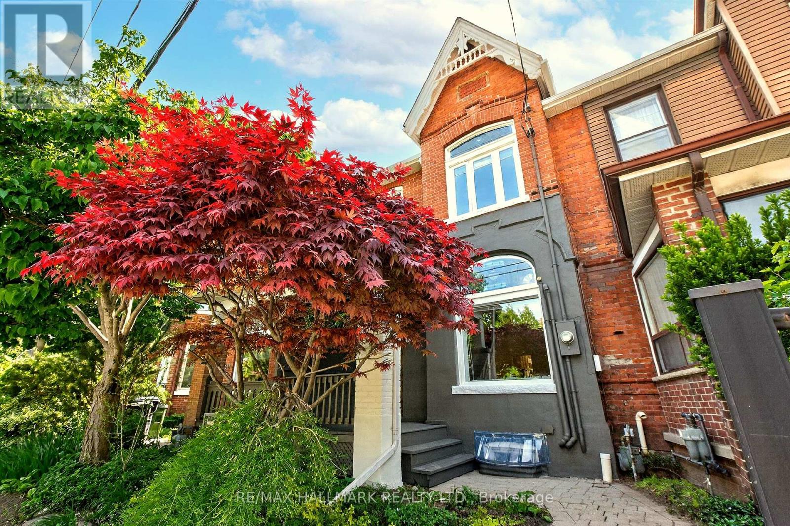 82 DAWES ROAD, Toronto, Ontario