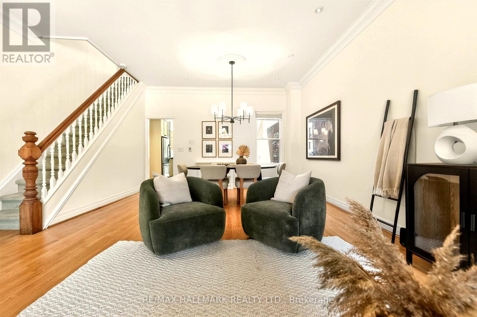 82 Dawes Road, Toronto, Ontario  M4C 5B3 - Photo 10 - E13211674