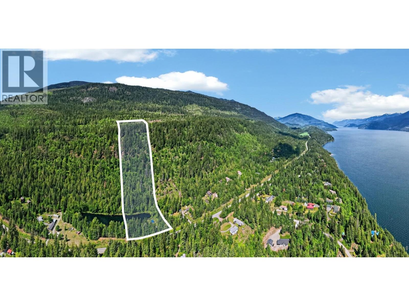 4761 Highway 31, Fletcher Creek, British Columbia  V0G 1M0 - Photo 3 - 10389227