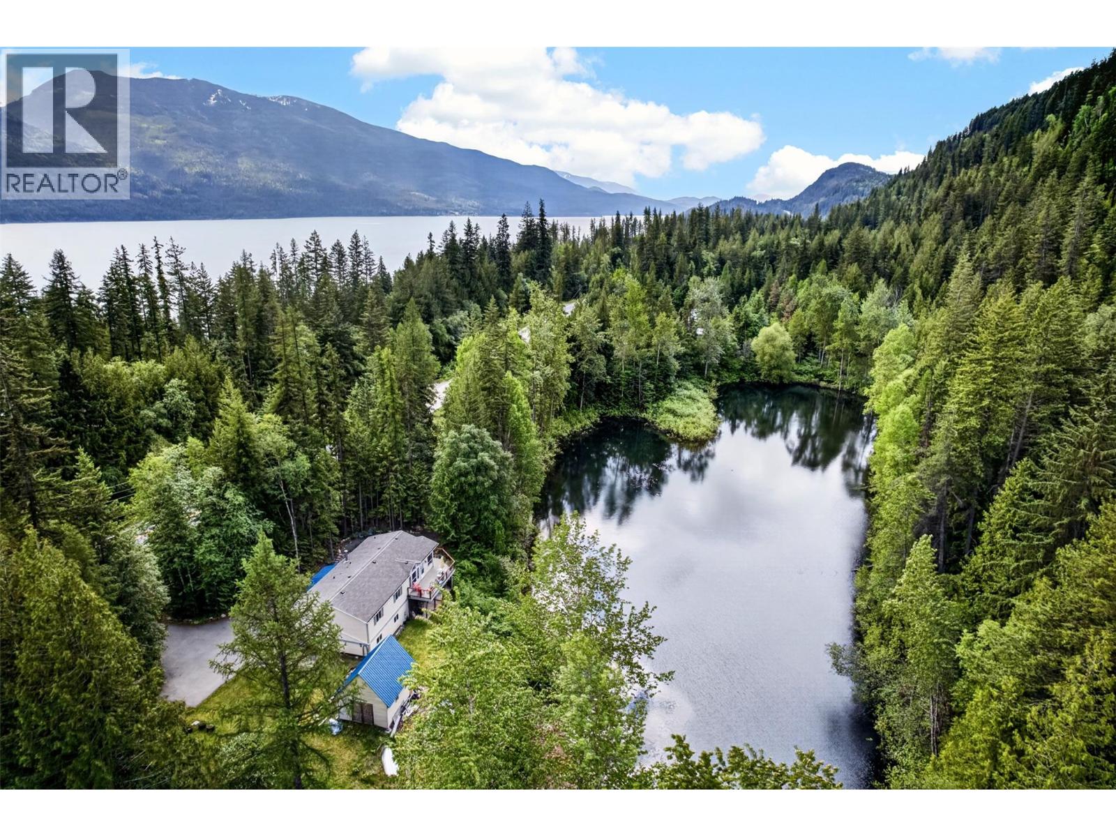 4761 Highway 31, fletcher creek, British Columbia