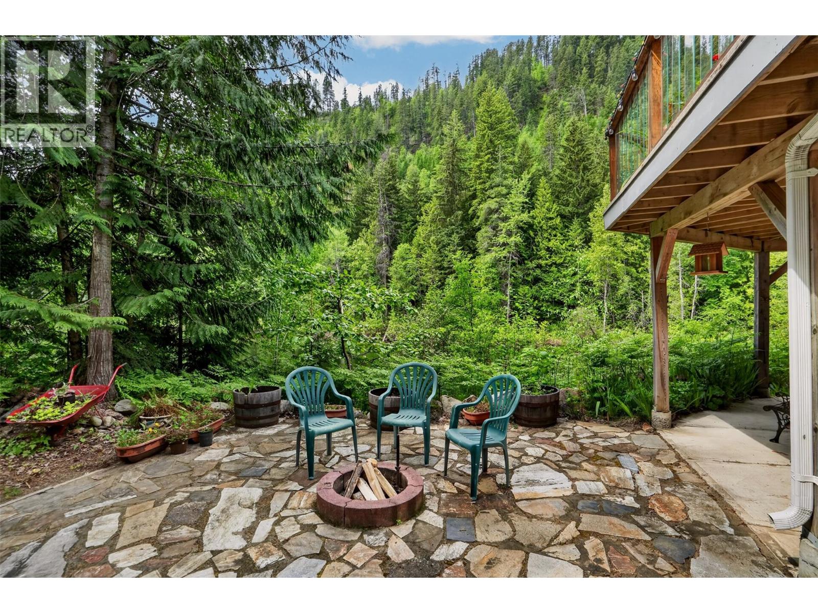 4761 Highway 31, Fletcher Creek, British Columbia  V0G 1M0 - Photo 39 - 10389227