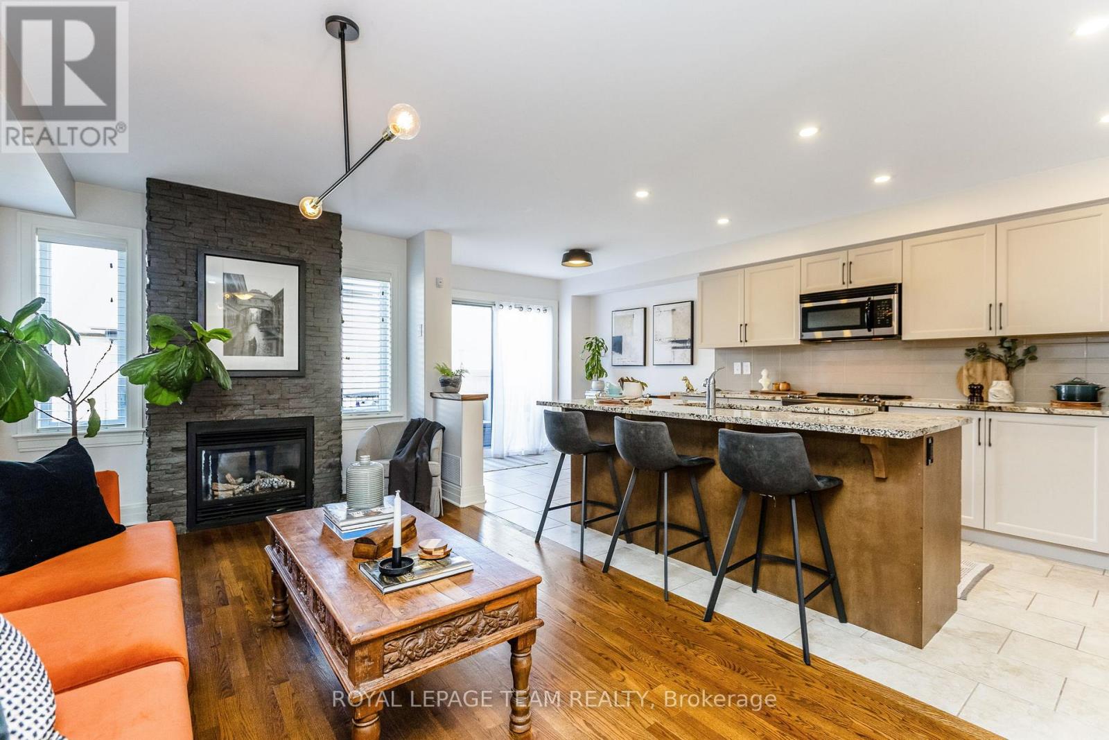 121 Woodhurst Crescent, Ottawa, Ontario  K2S 0T4 - Photo 10 - X13040470