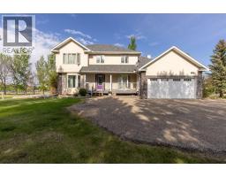 338 Deer Run Place W, Rural Lethbridge County, Alberta