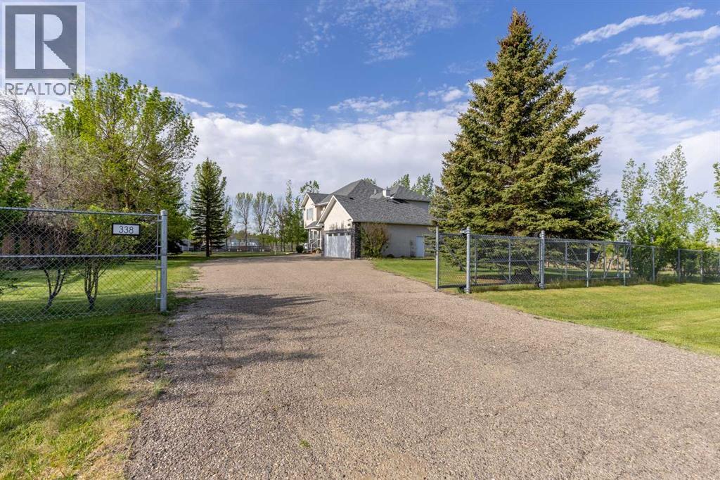 338 Deer Run Place W, Rural Lethbridge County, Alberta  T1J 5R8 - Photo 3 - A2301852