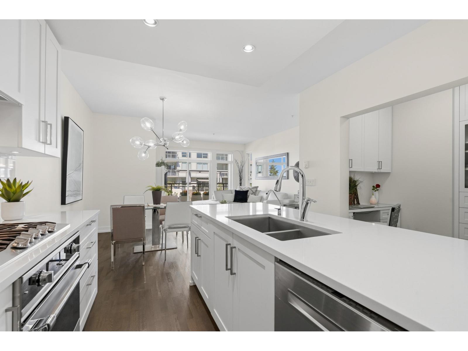310 1420 Johnston Road, White Rock, British Columbia  V4B 3Z5 - Photo 6 - R3129619