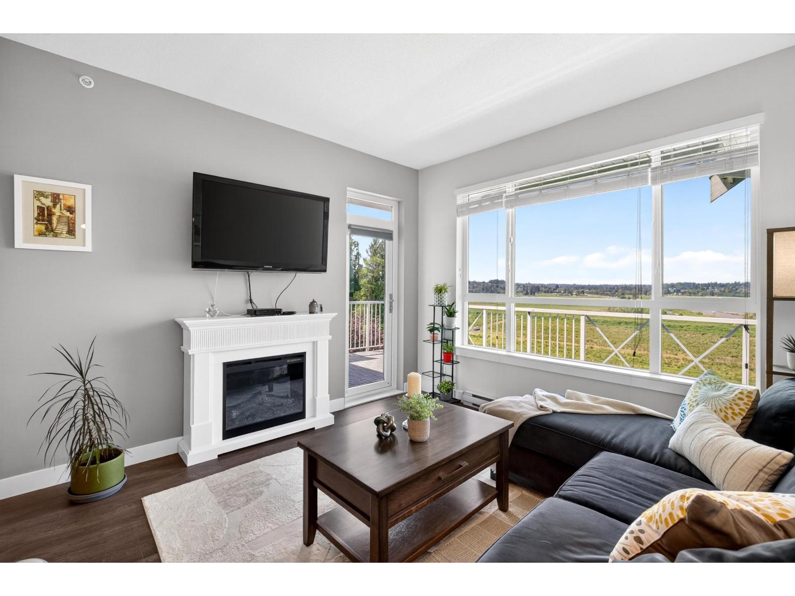 406 16380 64 Avenue, Surrey, British Columbia  V3S 6X6 - Photo 4 - R3129006