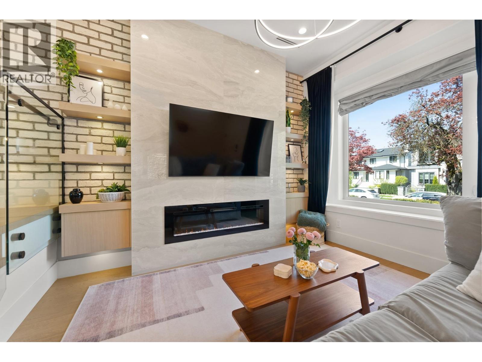 2848 W 23rd Avenue, Vancouver, British Columbia V6L 1P3 - Photo 4 - R3112930