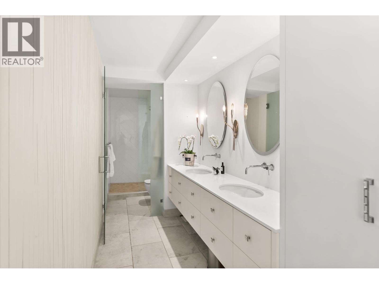 724 1445 Marpole Avenue, Vancouver, British Columbia V6H 1S5 - Photo 29 - R3118428