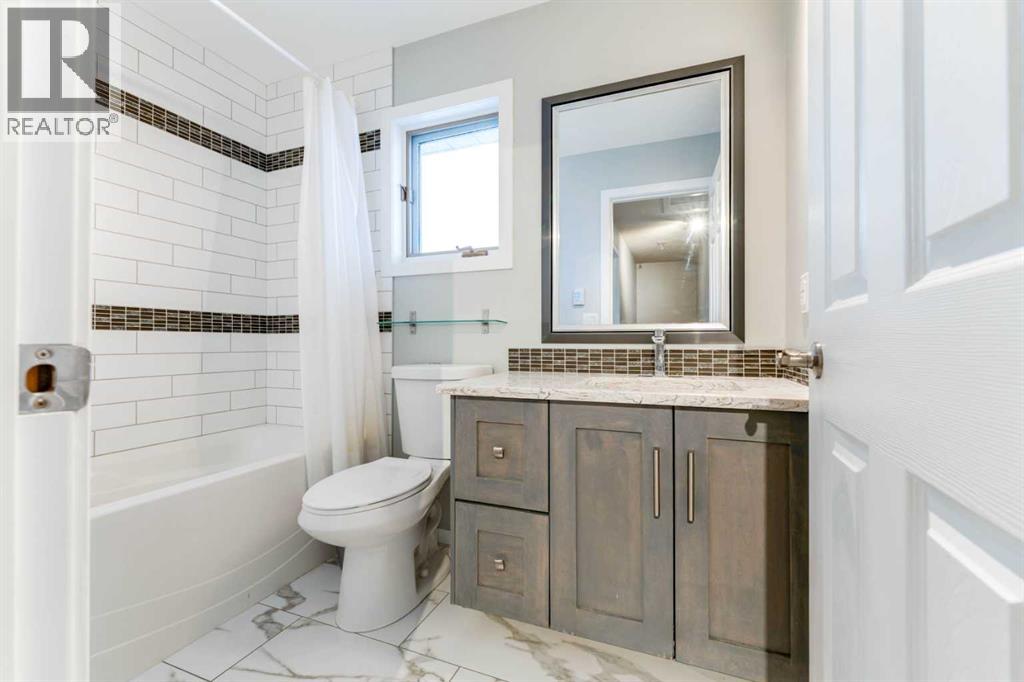 145 Hawkdale Circle NW, Calgary, Alberta  T3G 2W9 - Photo 28 - A2316144