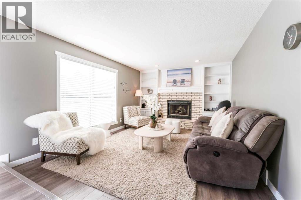 145 Hawkdale Circle NW, Calgary, Alberta  T3G 2W9 - Photo 18 - A2316144
