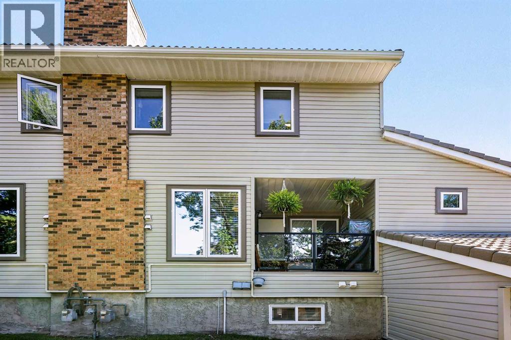 109 Coachway Lane SW, Calgary, Alberta  T3H 2V9 - Photo 40 - A2316179