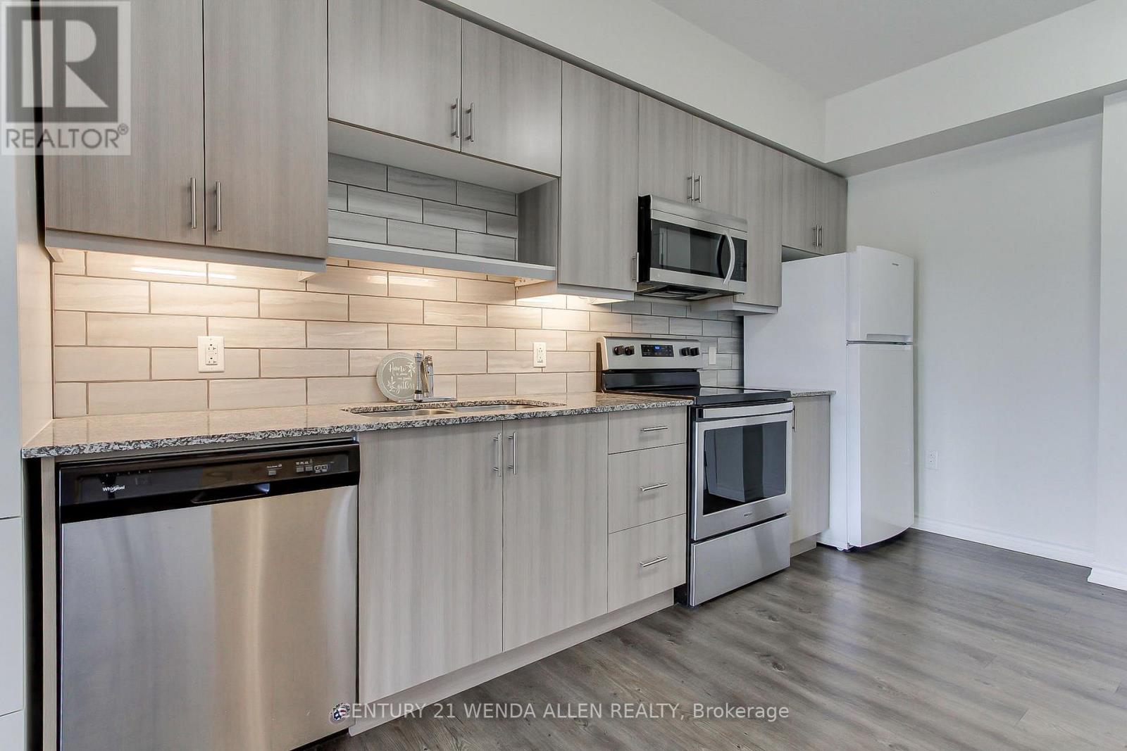 405 - 290 Liberty Street N, Clarington, Ontario  L1C 0H3 - Photo 11 - E13217836