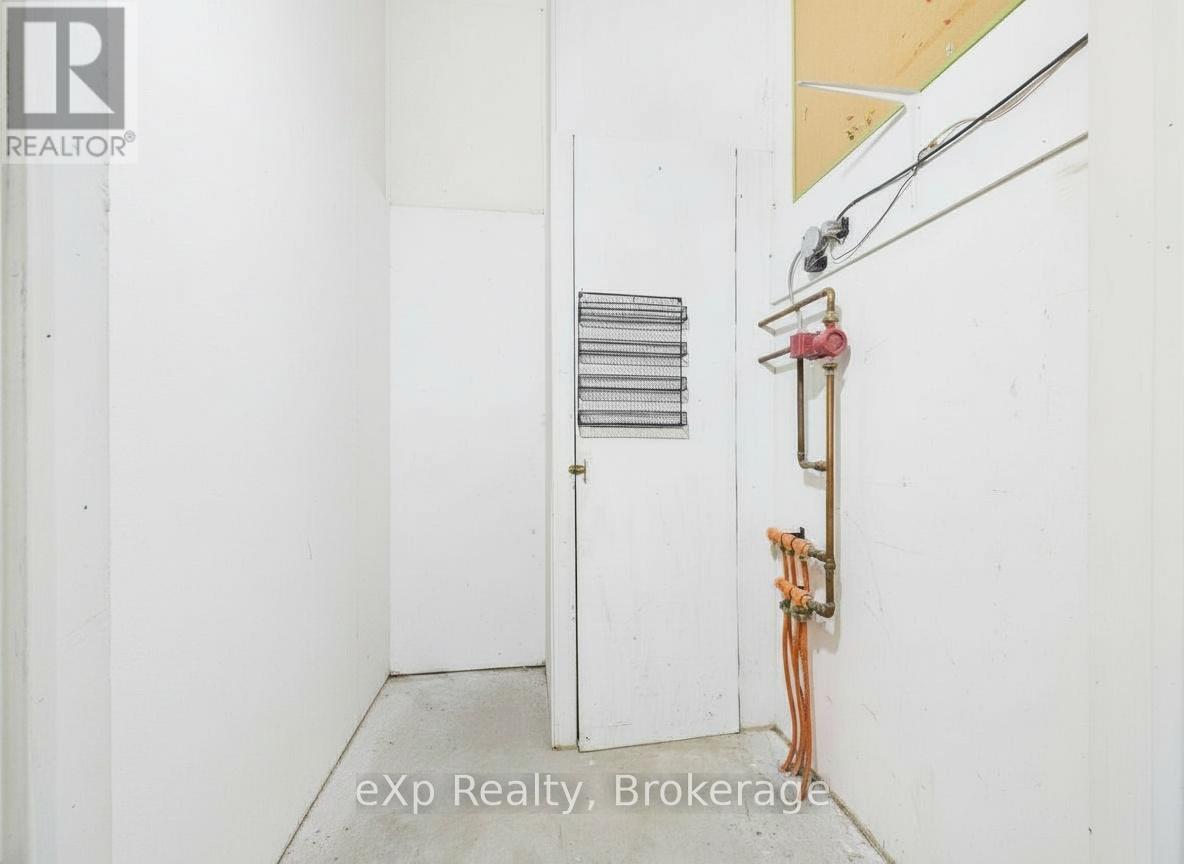 1223 Mackenzie Road, Saugeen Shores, Ontario  N0H 2C6 - Photo 11 - X13217840