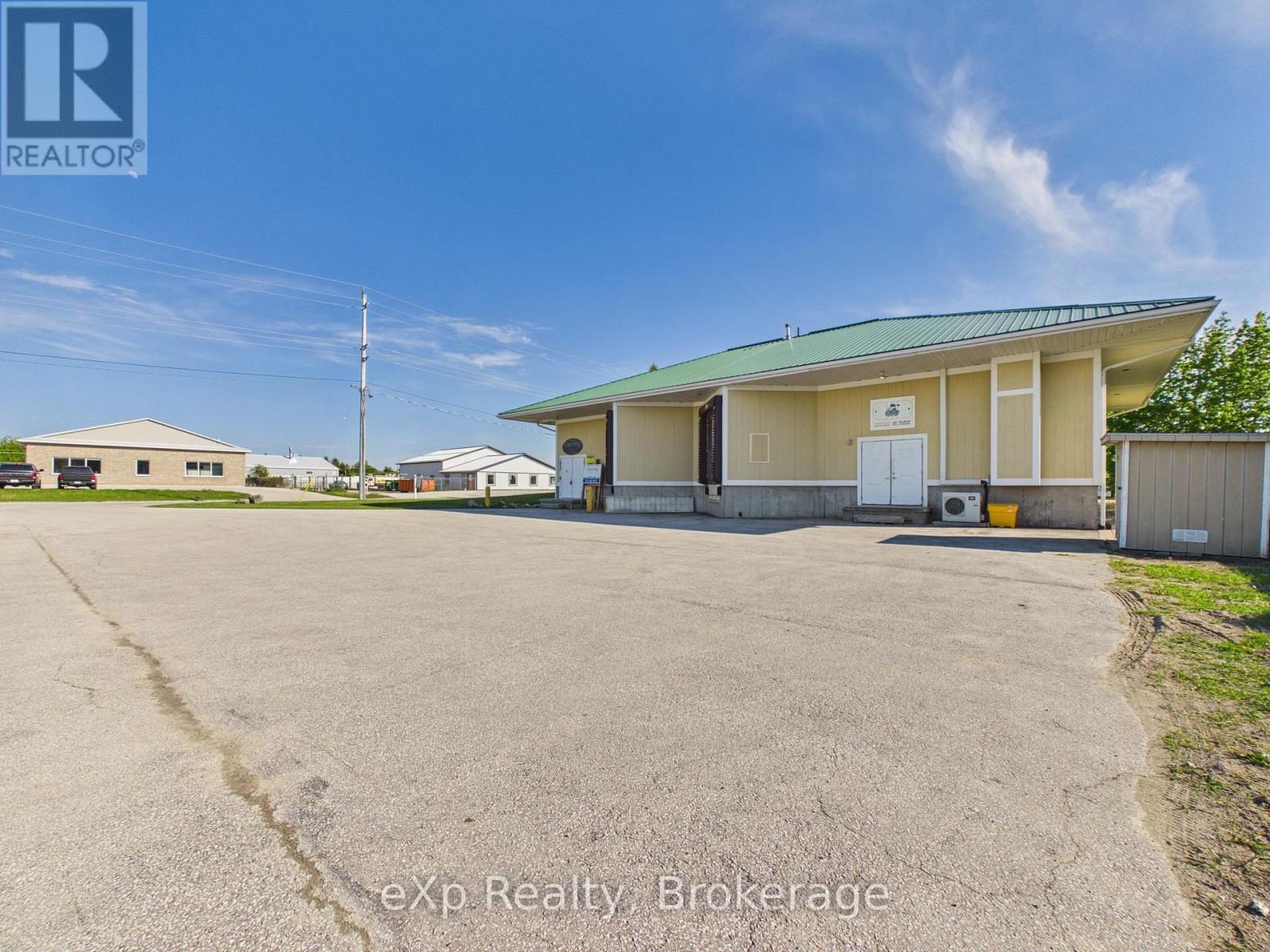 1223 Mackenzie Road, Saugeen Shores, Ontario  N0H 2C6 - Photo 7 - X13217840