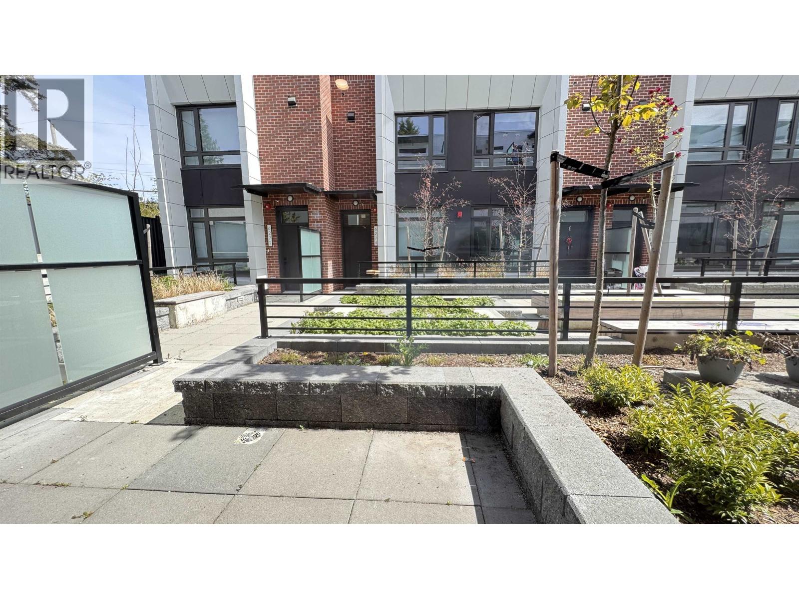 6258 Oak Street, Vancouver, British Columbia  V6M 2W4 - Photo 2 - R3129967