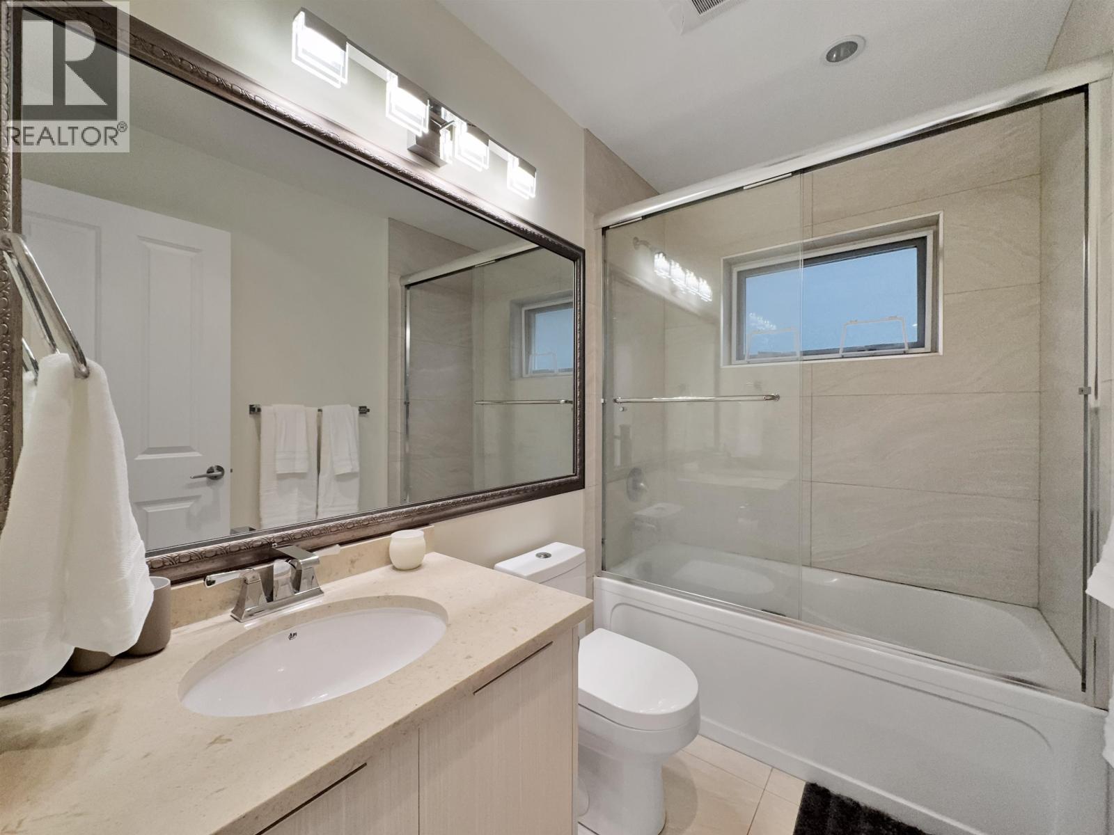 7826 Bennett Road, Richmond, British Columbia  V6Y 1N2 - Photo 10 - R3129969