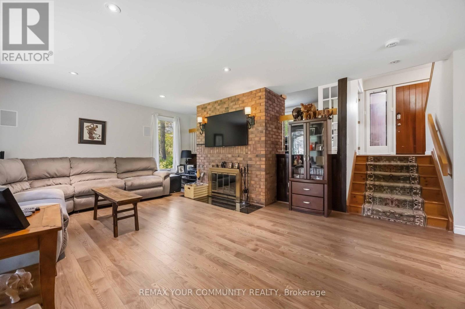 26 Knights Place, Whitchurch-Stouffville, Ontario  L4A 0G9 - Photo 7 - N13217852