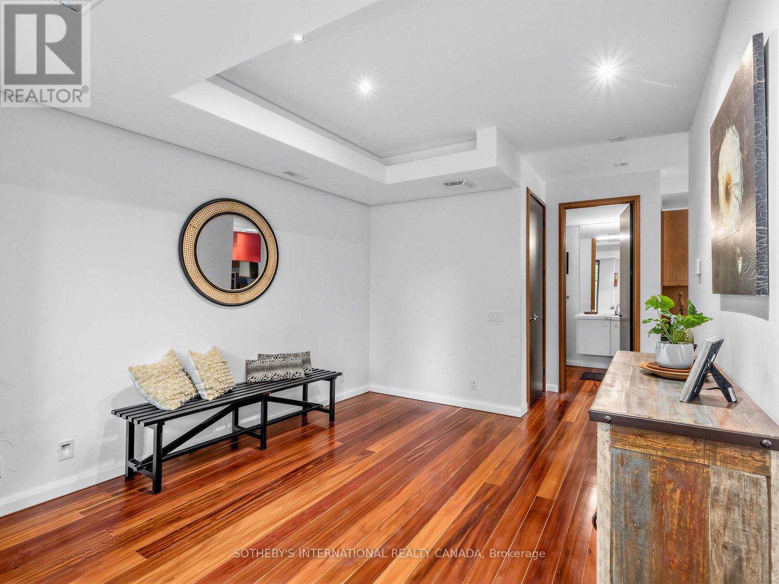 32 Regal Road, Toronto, Ontario  M6H 2J7 - Photo 15 - W13217818