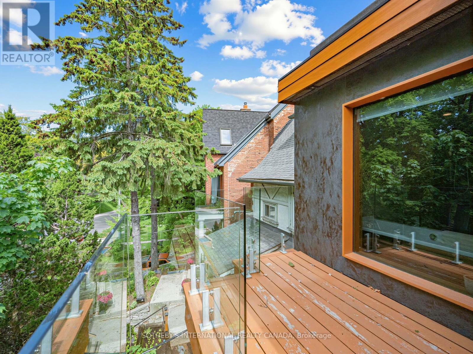 32 Regal Road, Toronto, Ontario  M6H 2J7 - Photo 25 - W13217818