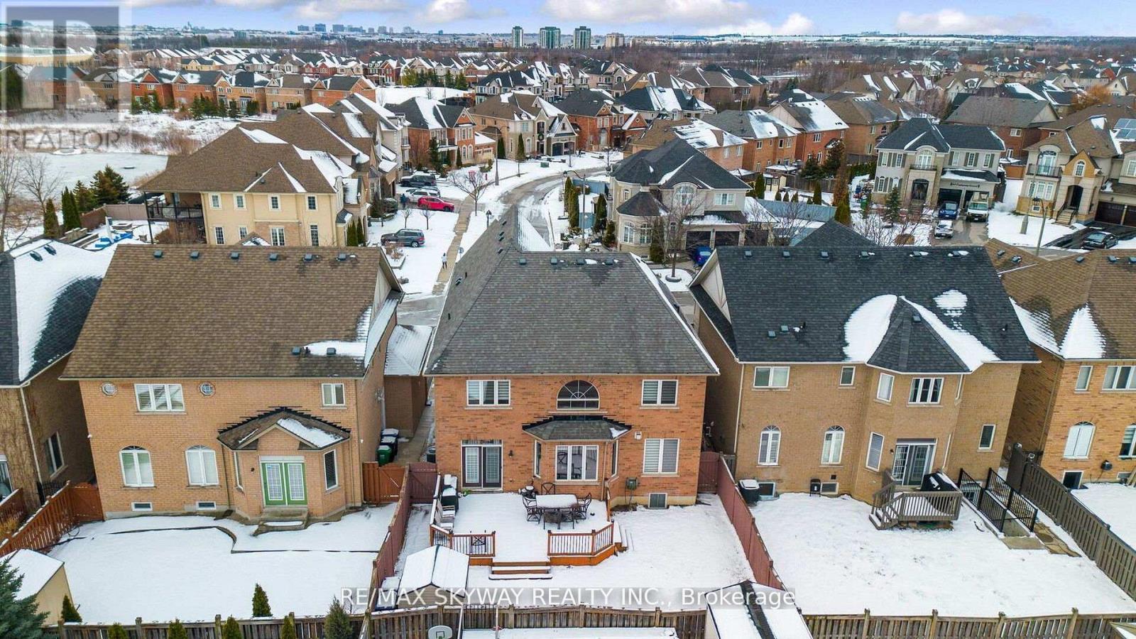 44 Eaglesprings Crescent, Brampton, Ontario  L6P 2W2 - Photo 41 - W13217822