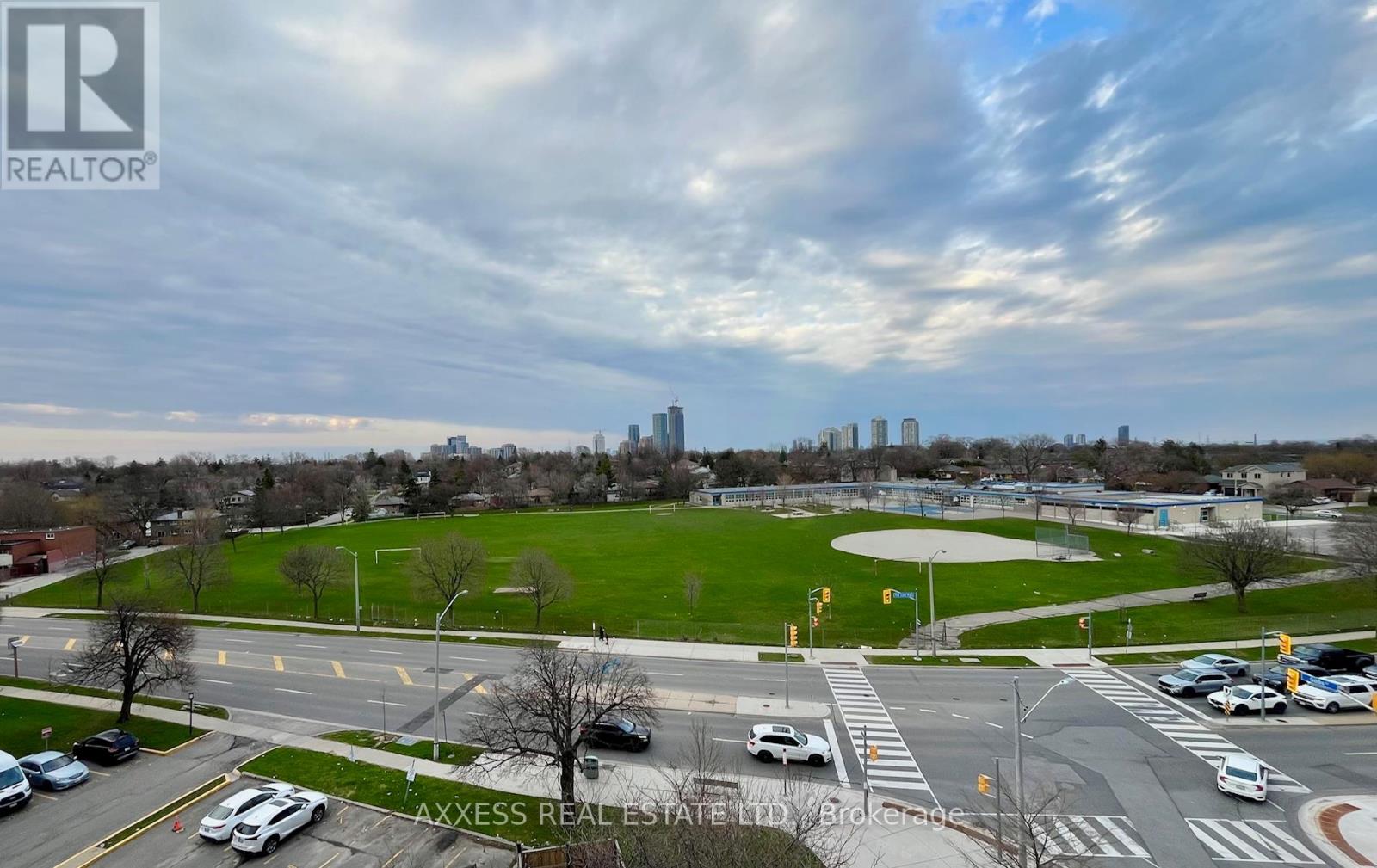 619 - 10 Gibbs Road, Toronto, Ontario  M9B 0E2 - Photo 13 - W13217844