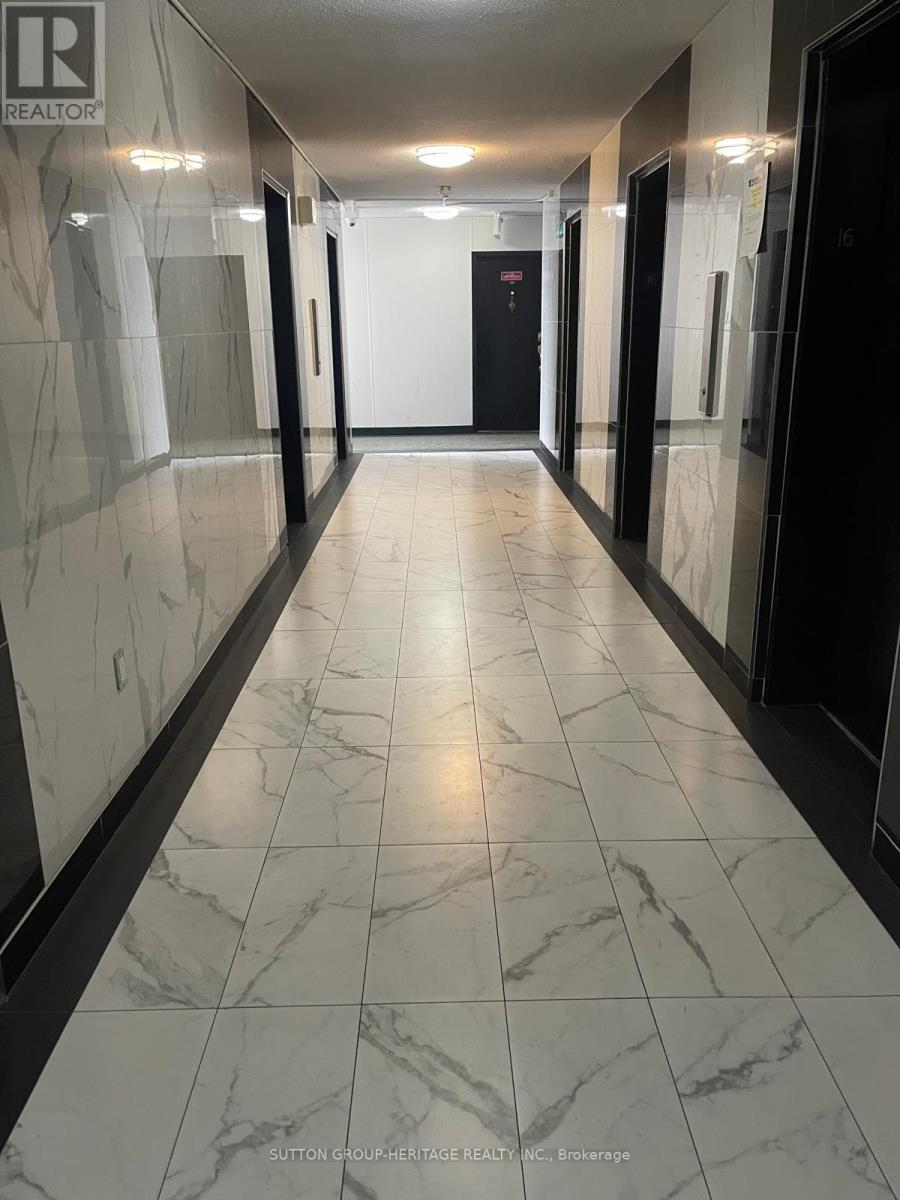 1613 - 320 Dixon Parkway, Toronto, Ontario  M9R 1S8 - Photo 4 - W13217856