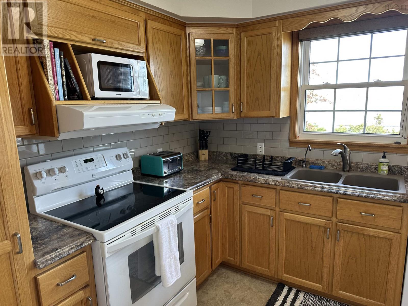 10419 16 Highway, Guysborough, Nova Scotia  B0H 1N0 - Photo 14 - 202612230