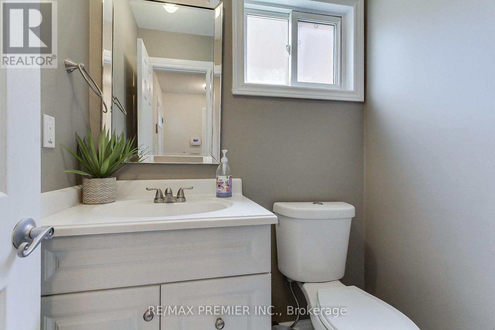 28 Palmer Drive, Ajax, Ontario  L1S 5W8 - Photo 10 - E13211684