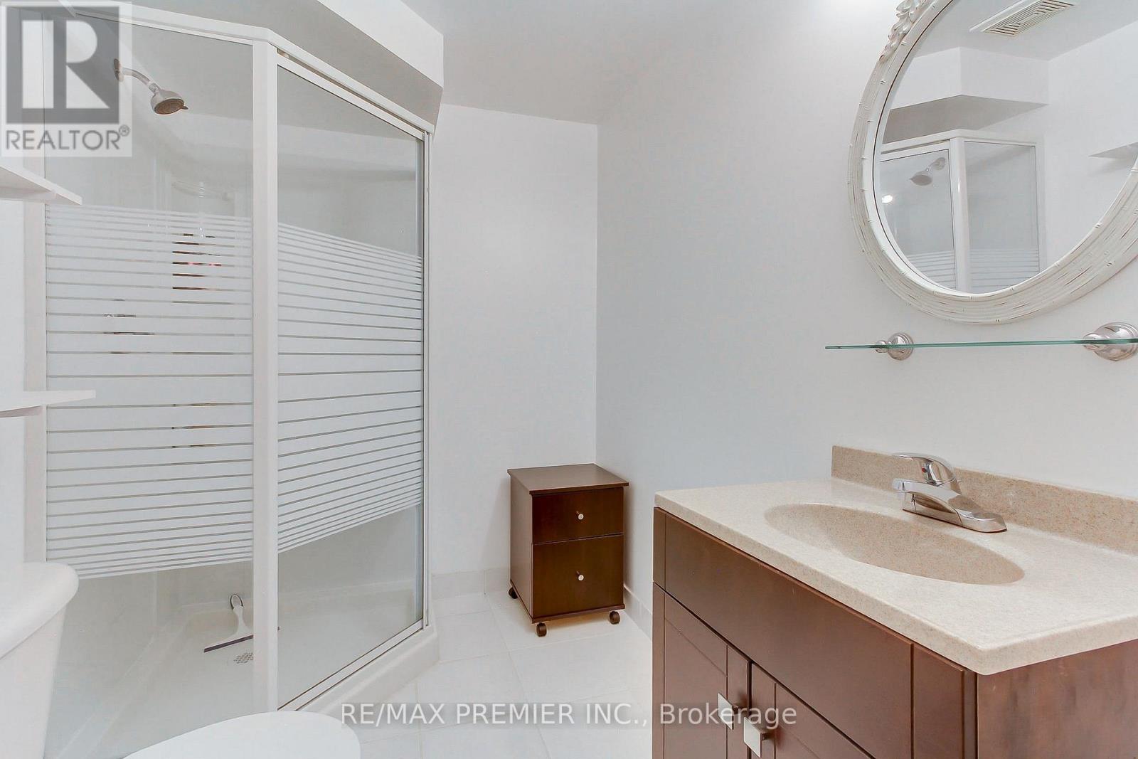 28 Palmer Drive, Ajax, Ontario  L1S 5W8 - Photo 20 - E13211684