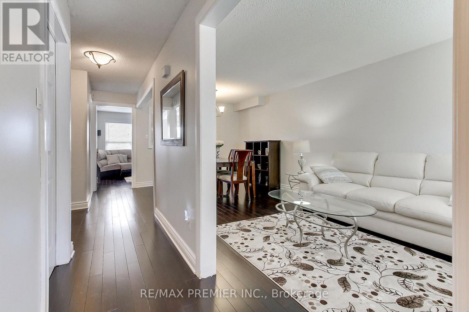 28 Palmer Drive, Ajax, Ontario  L1S 5W8 - Photo 3 - E13211684