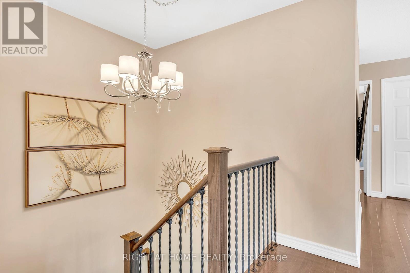 740 Village Green Boulevard, Mississauga, Ontario  L5E 3K8 - Photo 15 - W13157206