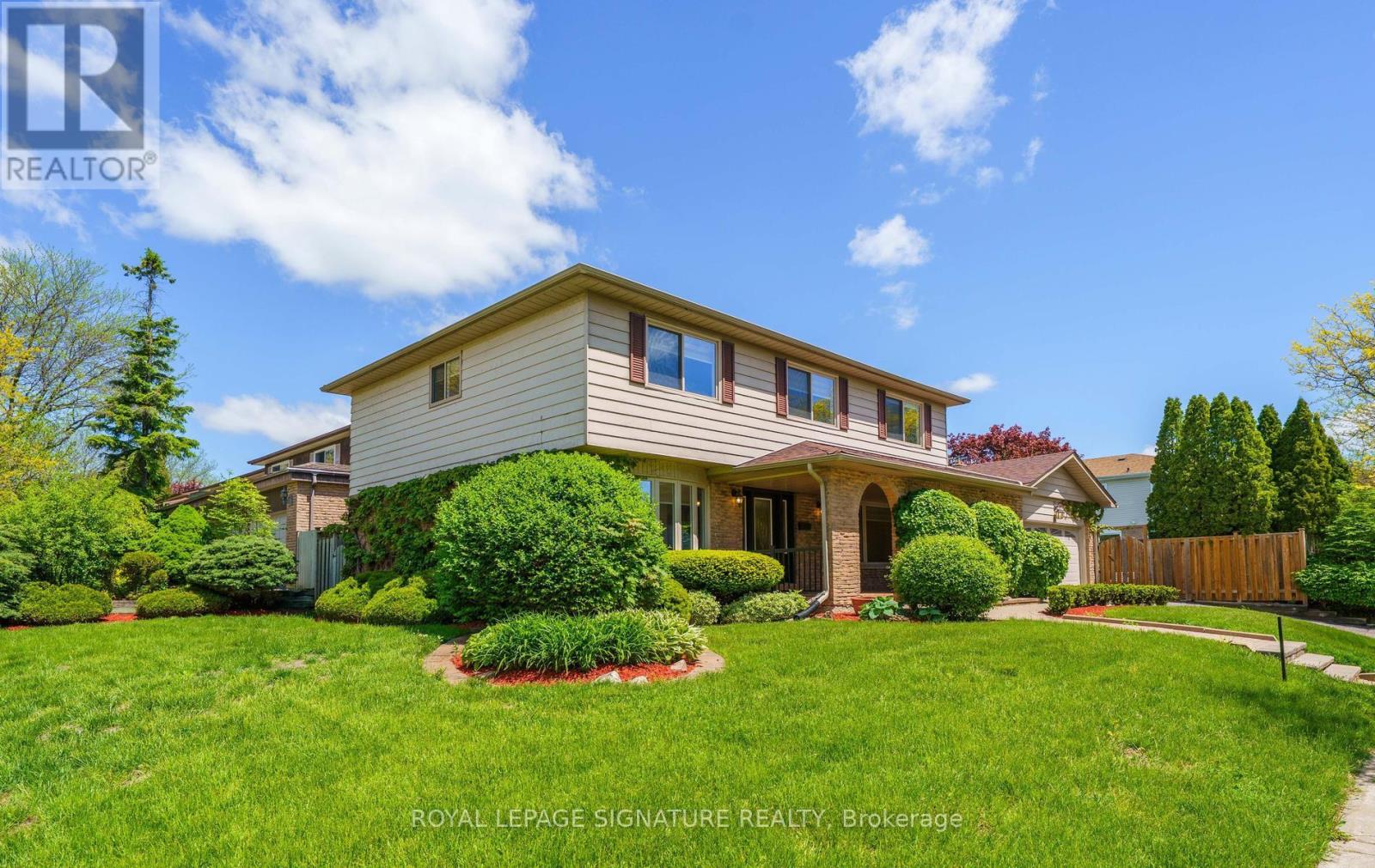 44 Roydawn Crescent, Toronto, Ontario  M1C 3C7 - Photo 4 - E13217804