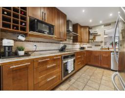 <div class="price">$674,900</div> 106 5360 201 Street, Langley<br><div style="margin-bottom:8px;"><small>Oakwyn Realty Ltd.</small></div><div class='bed_bath'>3 Bed | 3 Bath</div>