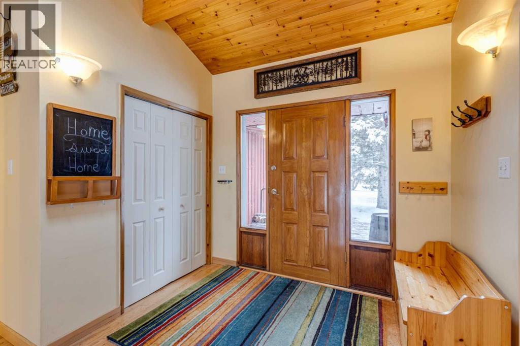 51 Manyhorses Drive, Rural Rocky View County, Alberta  T3Z 1A2 - Photo 5 - A2304526