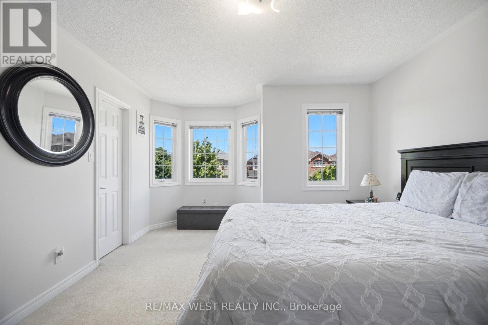 7288 Zinnia Place, Mississauga, Ontario  L5W 1K6 - Photo 31 - W13215376
