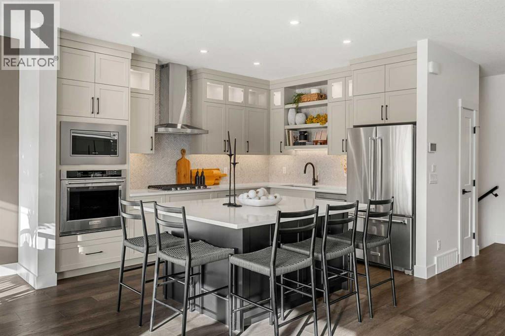 291 Greenwich Drive Nw, Calgary, Alberta  T3B 6P1 - Photo 9 - A2310748