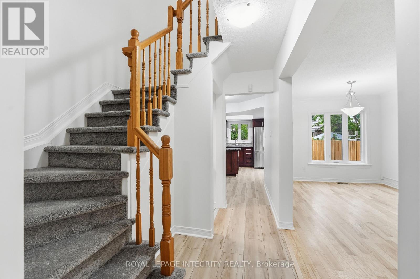 76 Hunterswood Crescent, Ottawa, Ontario  K1G 5V9 - Photo 7 - X13217410