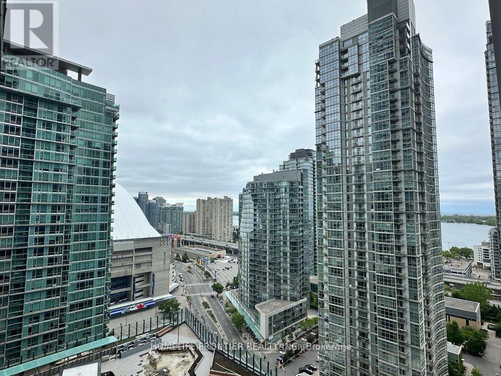 2106 - 3 CONCORD CITYPLACE WAY, Toronto, Ontario