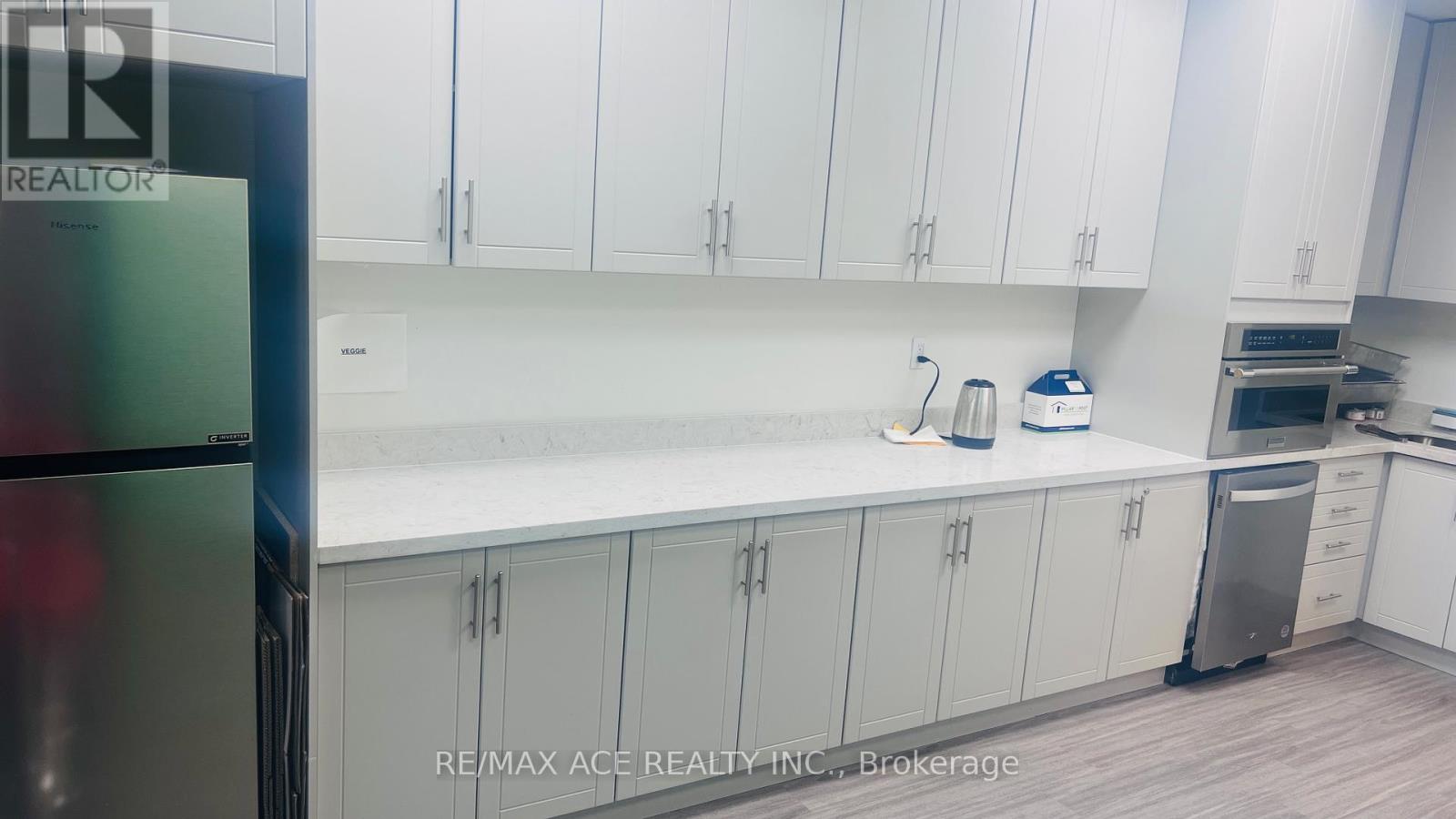 109 & 110 - 150 Consumers Road, Toronto, Ontario  M2J 1P9 - Photo 8 - C13217966