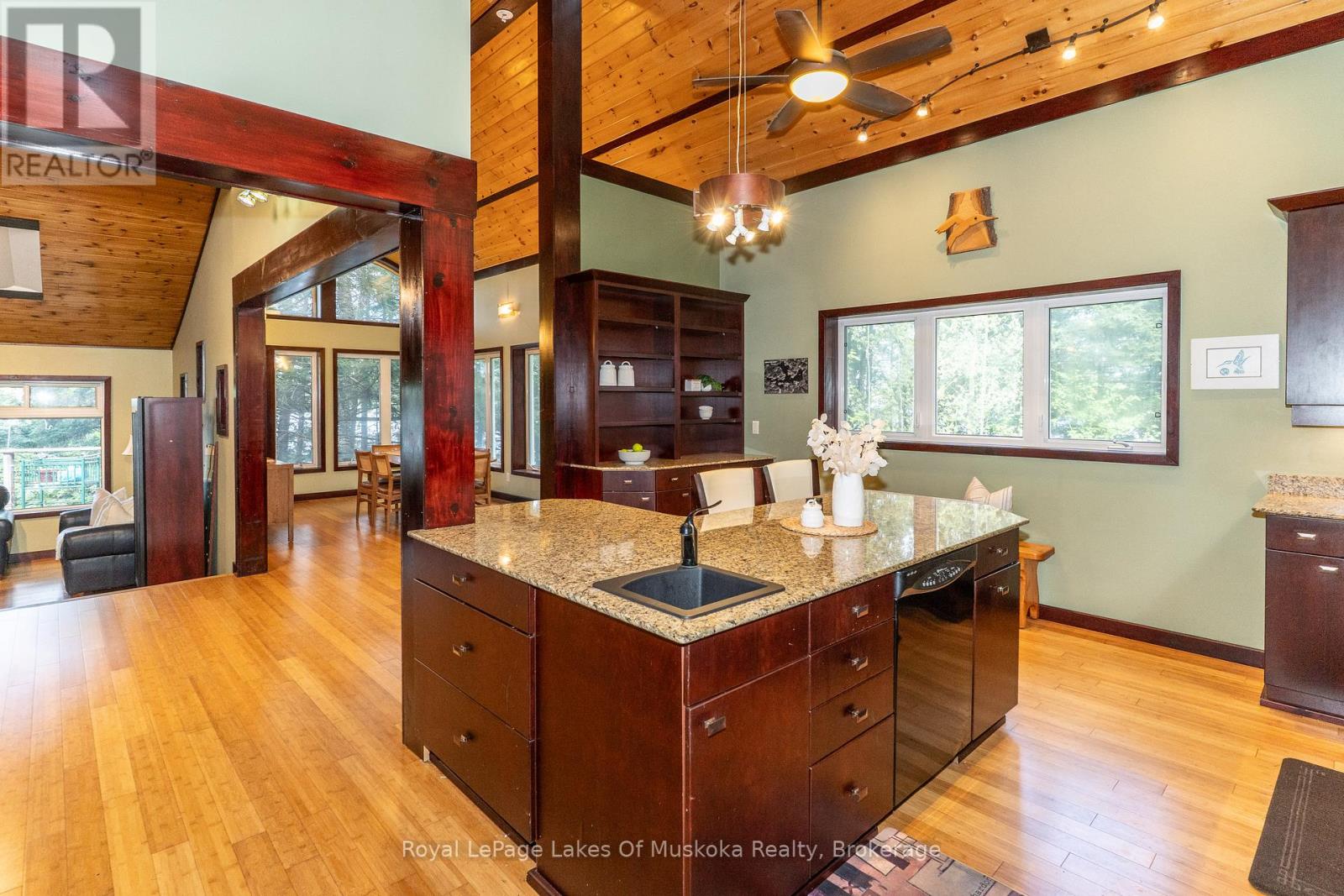 42 - 1158 Shea Road, Muskoka Lakes, Ontario  P0B 1M0 - Photo 13 - X13217866