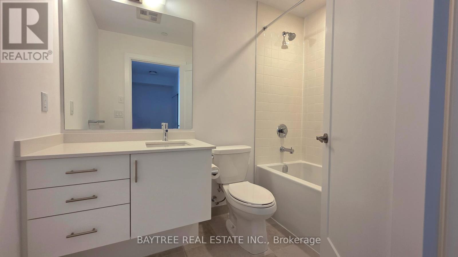 725 - 3240 William Coltson Avenue, Oakville, Ontario  L6H 8C8 - Photo 10 - W13217894