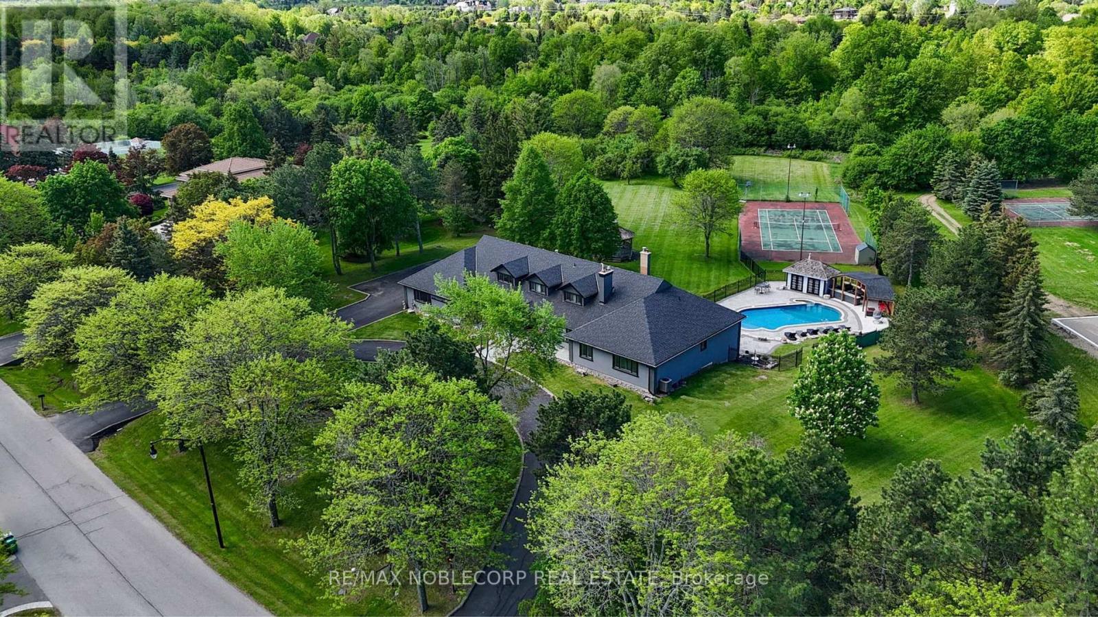 14 BOWMAN AVENUE, Brampton, Ontario