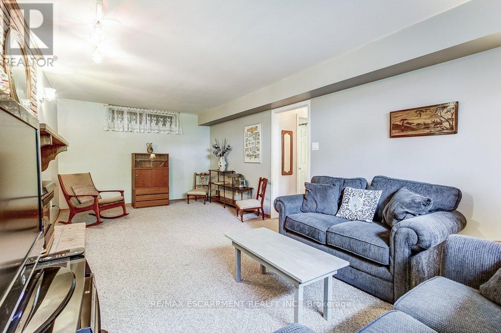633 Sheraton Road, Burlington, Ontario  L7L 4B3 - Photo 20 - W13217938